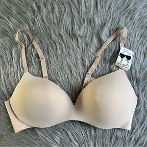 Maidenform Dream Fit T-Shirt Bra‎ Womens Size Large Beige Underwire Back Closure